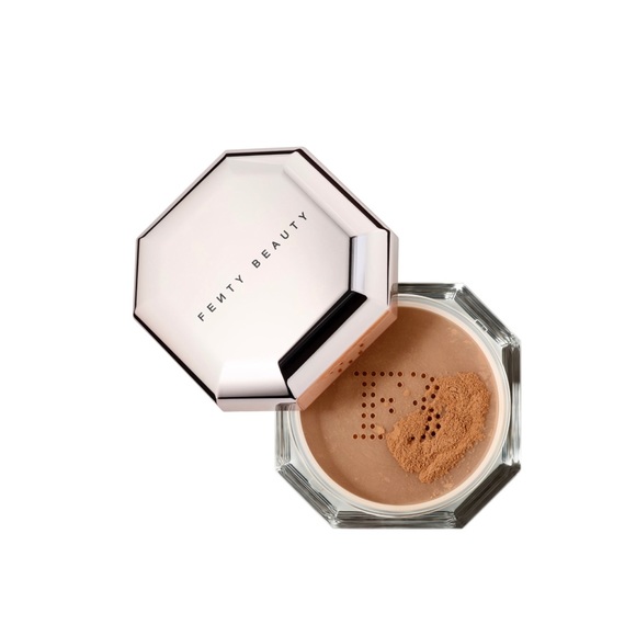 Fenty Beauty Other - Fenty Pro Filt'r Instant Retouch Powder honey